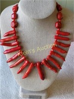 vtg red coral necklace chunky tamale style