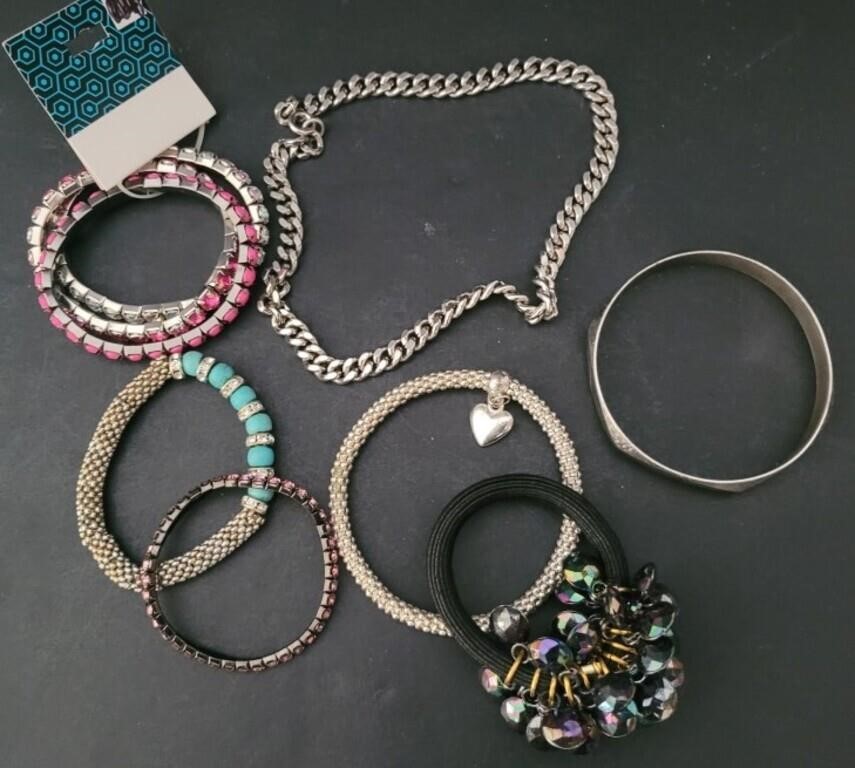 Lot Of Nine Bracelets - New
