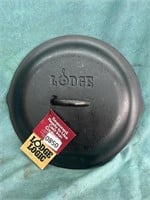 Lodge Cast Iron Skillet Cover - Appears New