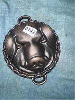 Vintage Cast Iron Pig’s Head Bakers Mold Pan