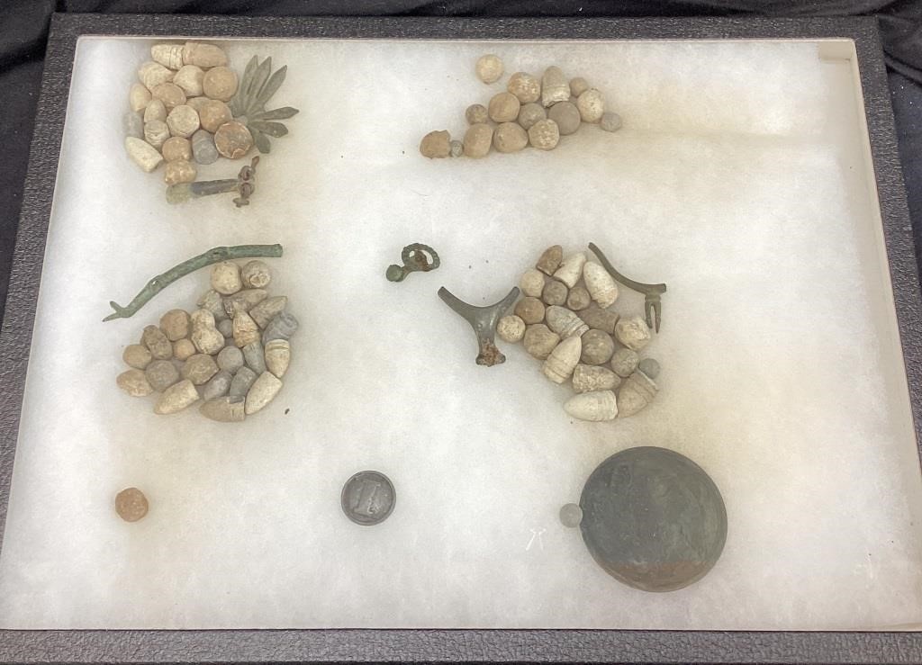 CIVIL WAR ERA BULLETS, BUTTONS, BELT BUCKLE, &