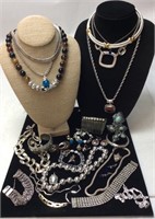 VINTAGE COSTUME JEWELRY