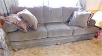 Couch, brown, 4 pillows