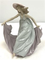 Lladro Number 5662, May Dance