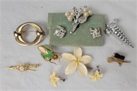 Vintage Pins/ Brooches Costume Jewelry