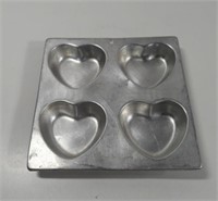 Vintage Aluminum Hearts Baking Pan
