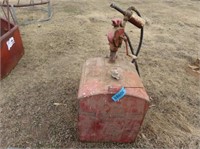 100 Gal Pickup Fuel Tank w/ Hand Pump