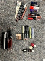 Assorted Makeup (34 Pieces!)