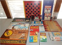 Large Lot of Vintage Games Card, Board & More