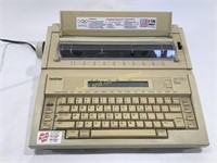 Brother AX-550 Word Processing Typewriter