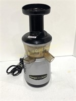 Omega Fruit and Vegetable Juicer