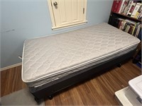 TWIN BED FRAME & BOX SPRING