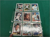 Assorted baseball cards.