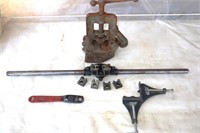 Reed pipe vise,Armstrong pipe threader,Craftsman