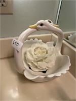 DOUBLE SWAN CERAMIC BOWL 9"X9"X9"