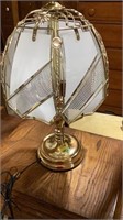 Lamp with shade untested