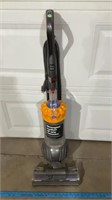 Dyson upright, vacuum cleaner not tested