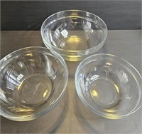 Set of 3 Nesting Glass Mixing Bowls