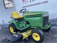 John Deere LX280 48" Hydrostatic Lawn Tractor