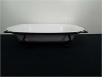 15 x 12 x 2.5 in casserole dish with metal holder