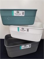 Three new 10 quart 10x14-in decorative baskets