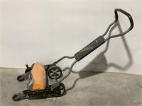 Fiskars Manual Reel Push Lawnmower