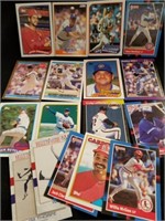 Group of baseball cards including Ricky Henderson