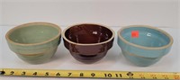 3- 5" Stoneware Colored Shoulder Bowls