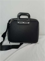 Small laptop or tablet case