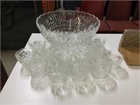 GLASS PUNCH BOWL AND CUPS