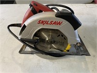 Skilsaw 7 1/4” Circular Saw With Laser Guide