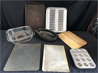 Miscellaneous Roasting Pans And Baking Sheets