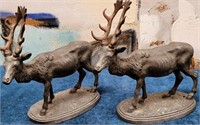 11 - LOTO F 2 REINDEER FIGURINES (D120)