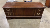 LANE CEDAR CHEST