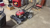 CRAFTSMAN PUSH MOWER W/ BAG