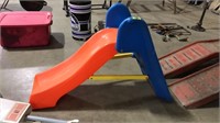 LITTLE TIKES YOUTH SLIDE