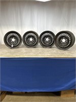 Black 15 inch rims, Hayes wheels HW-127447. Set