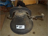 cast iron dinner bell w/ yoke