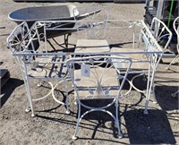 Metal Patio Table (no top) & (4) Chairs