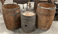 Vintage Metal Banded Nail Keg, Oak Whiskey Barrel.