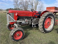 1952 Massey Ferguson 65 tractor
