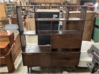 Very Good Mid Century Modern Shelf Unit.