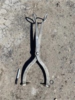 METAL TONGS