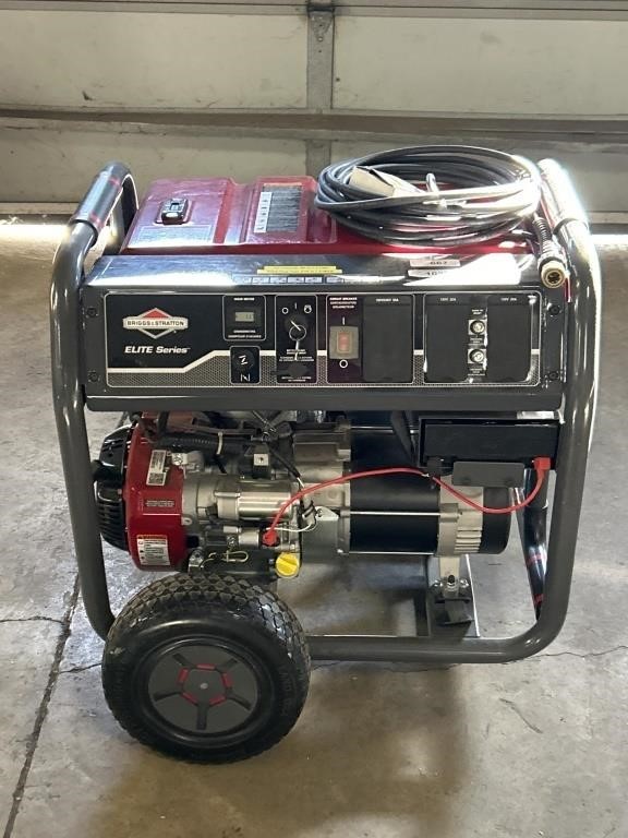 Excellent Briggs & Stratton 7000w Generator.