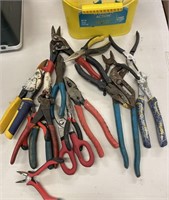 Tub of Pliers Side Cuts Snips & Misc