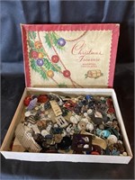 VTG Buttons, Belt Buckles & More