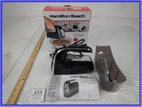 NEW-HAMILTON BEACH 6 SPEED HAND MIXER