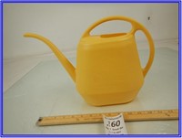 1 GALLON YELLOW WATERING CAN