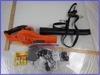 BLACK AND DECKER MINI LEAF BLOWER