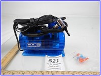 250 PSI 12 VOLT MINI AIR COMPRESSOR- CAR PLUG IN